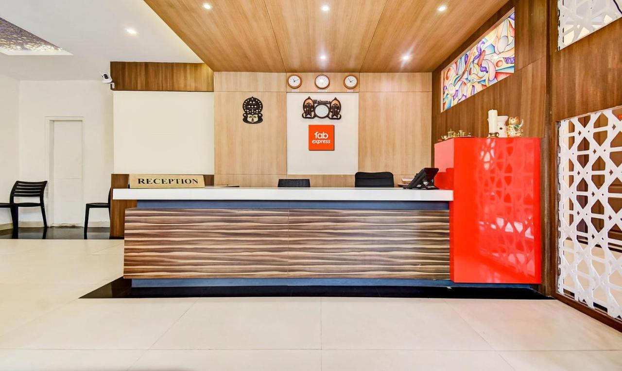 Hotel Fabexpress Luminos Dwelling Ikka Nagar Munnar Exterior foto