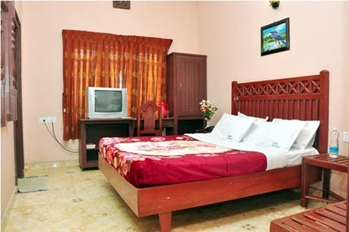 Hotel Fabexpress Luminos Dwelling Ikka Nagar Munnar Exterior foto